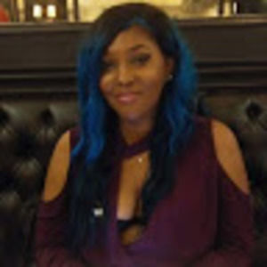 Meet your Posher, Rayven